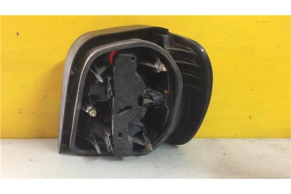 Recambio de piloto trasero izquierdo para volkswagen polo iii (6n1) 1.9 confort referencia OEM IAM 6N0945095B  