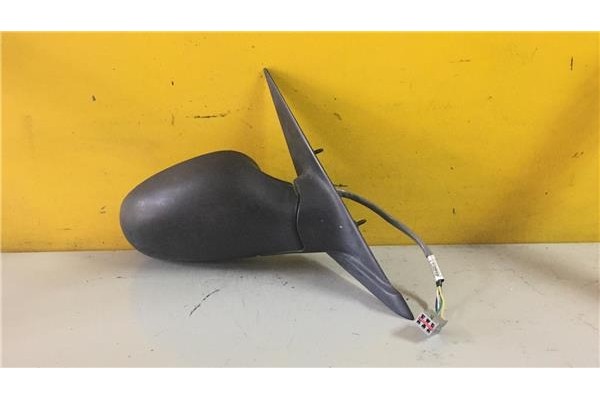 Recambio de retrovisor electrico derecho para chrysler neon pl 1.8 le referencia OEM IAM E13011674  