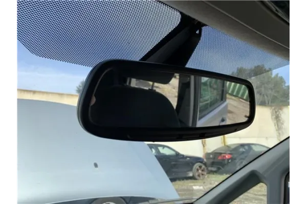 Recambio de retrovisor interior para ford focus c-max 2.0 tdci referencia OEM IAM 5260683 Recambio de retrovisor interior para ford focus c-max 2.0 tdci referencia OEM IAM 5260683