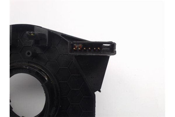 Recambio de anillo contacto volante para volkswagen polo iv (9n1) referencia OEM IAM 283396  