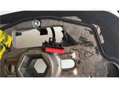 Recambio de volante para ford focus berlina (cap) 1.6 ghia referencia OEM IAM 4M53600AJW 30347727 