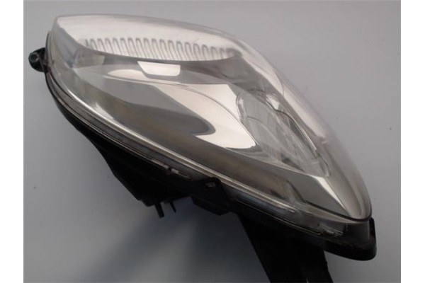 Recambio de faro delantero dcho para peugeot bipper 1.4 básico referencia OEM IAM 6205AY  