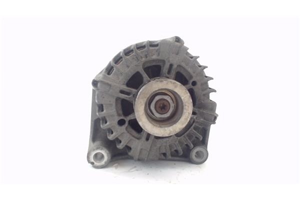 Recambio de alternador para bmw serie 1 berlina (e81/e87) 2.0 118d referencia OEM IAM 12317802619 7802261 