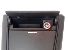 Recambio de embellecedor consola central para volkswagen golf v plus (5m1) 1.9 tdi referencia OEM IAM 5M1857307  