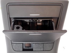 Recambio de embellecedor consola central para volkswagen golf v plus (5m1) 1.9 tdi referencia OEM IAM 5M1857307  