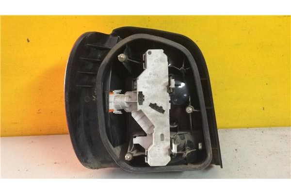 Recambio de piloto trasero derecho para volkswagen polo iii (6n1) 1.0 air referencia OEM IAM 6N0945096B  