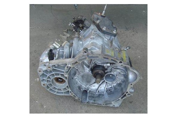 Recambio de caja cambios manual para chevrolet lacetti 2.0 tdci referencia OEM IAM BF010628 05140092K 