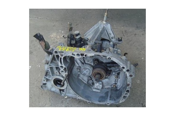 Recambio de caja cambios manual para nissan almera (n16/e) 1.5 dci referencia OEM IAM JRS106 A008574 