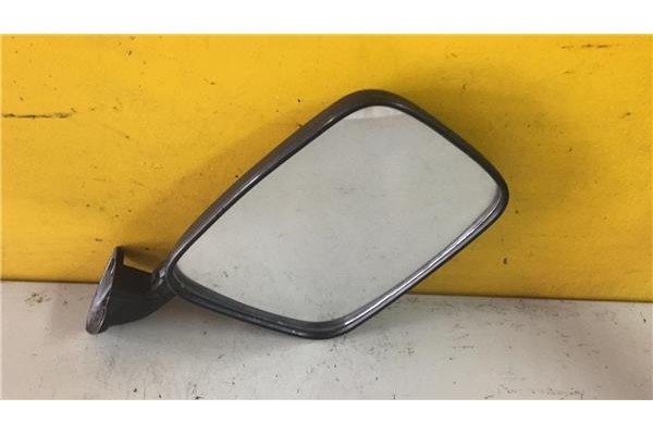 Recambio de retrovisor derecho para nissan vanette (c220) 1.5 vanette bus referencia OEM IAM   