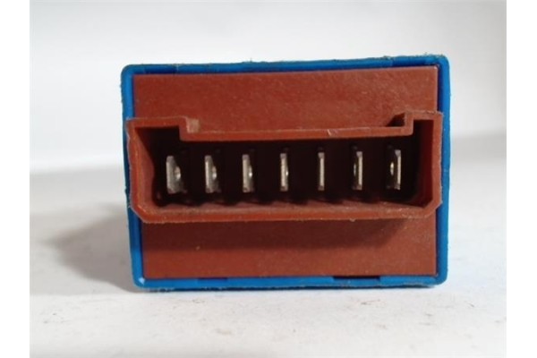 Recambio de caja reles para citroen xm berlina 3.0 24v exclusive referencia OEM IAM  02465 