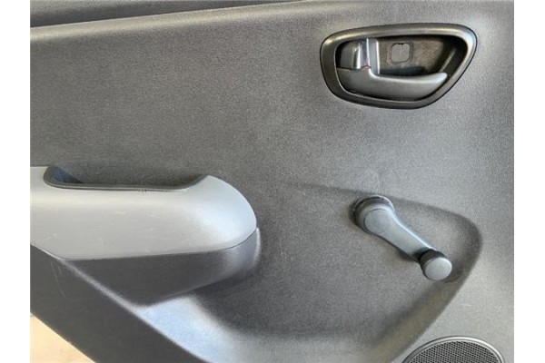Recambio de puerta trasero izquierda para hyundai i10 (pa) 1.2 classic referencia OEM IAM 770030X050  