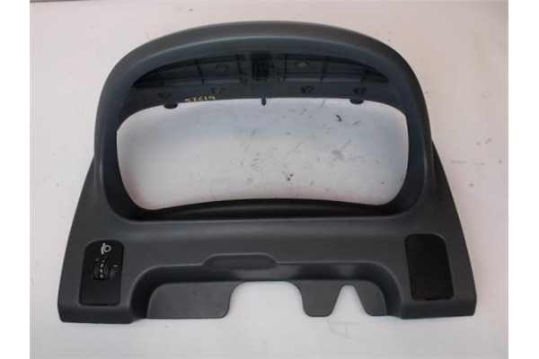 Recambio de embellecedor cuadro instrumentos para peugeot boxer furgón (230l) 2.8 hdi referencia OEM IAM ST3048  