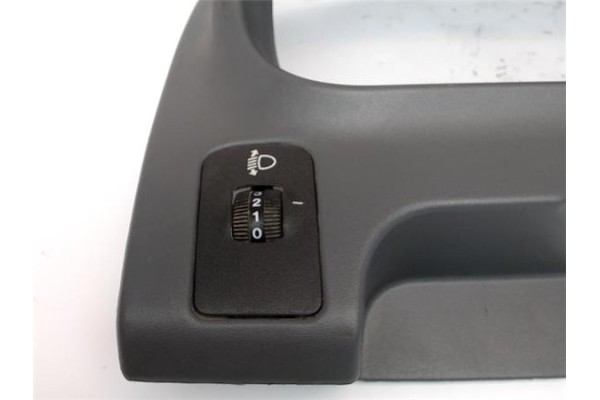 Recambio de embellecedor cuadro instrumentos para peugeot boxer furgón (230l) 2.8 hdi referencia OEM IAM ST3048  