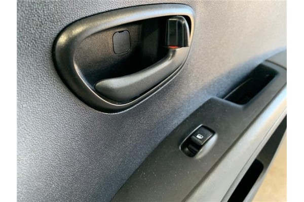 Recambio de puerta delantero derecha para hyundai i10 (pa) 1.2 classic referencia OEM IAM 760040X050  