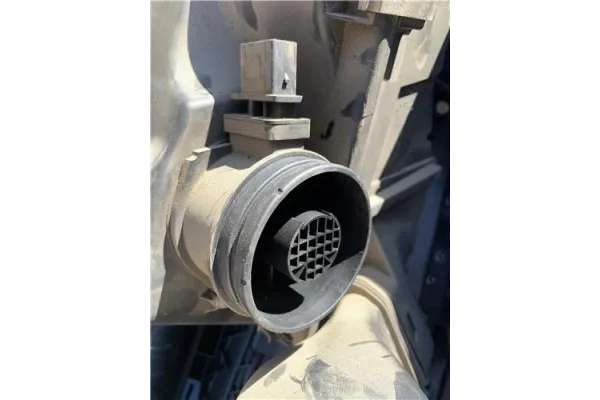 Recambio de caudalimetro para bmw serie 1 berlina (e81/e87) 2.0 118d referencia OEM IAM 281002567  