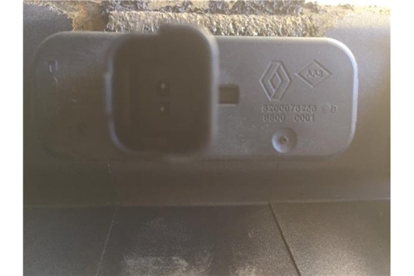 Recambio de moldura porton trasero para renault scenic iii (jz) 1.5 emotion referencia OEM IAM   