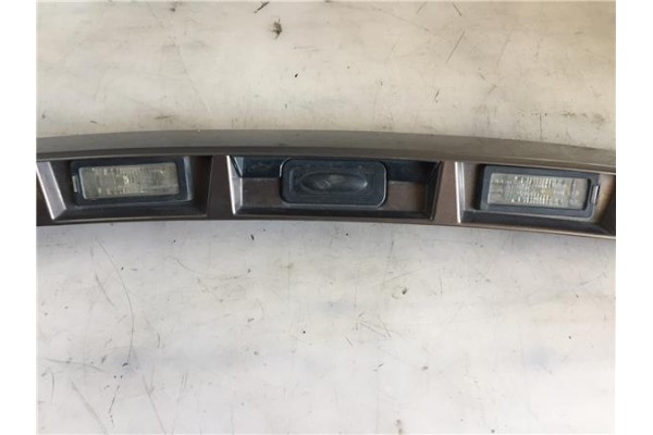 Recambio de moldura porton trasero para renault scenic iii (jz) 1.5 emotion referencia OEM IAM   
