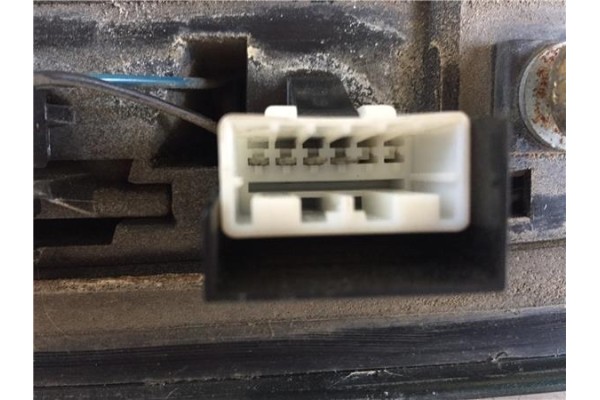 Recambio de moldura porton trasero para renault scenic iii (jz) 1.5 emotion referencia OEM IAM   