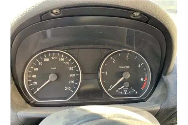 Recambio de cuadro completo para bmw serie 1 berlina (e81/e87) 2.0 118d referencia OEM IAM 62109283801  