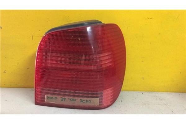 Recambio de piloto trasero derecho para volkswagen polo iii berlina (6n2) 1.4 trendline referencia OEM IAM E139438   Recambio de piloto trasero derecho para volkswagen polo iii berlina (6n2) 1.4 trendline referencia OEM IAM E139438