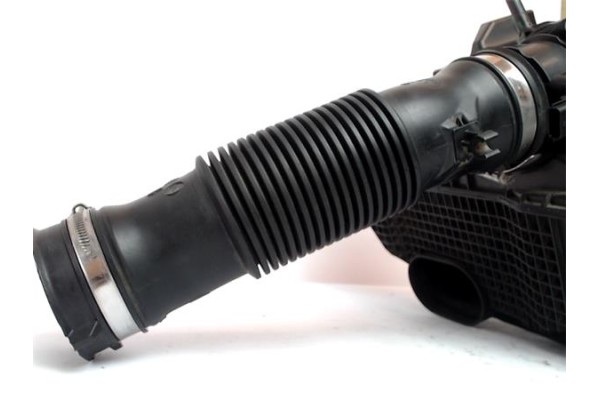 Recambio de carcasa filtro aire para dacia duster i 1.5 ambiance 4x2 referencia OEM IAM 165001258  