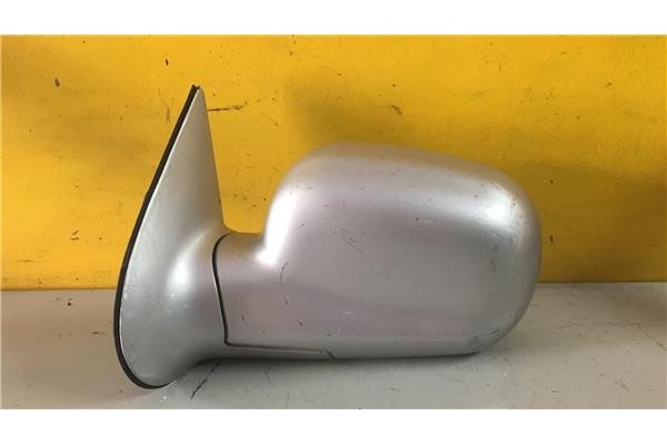 Recambio de retrovisor electrico izquierdo para hyundai santa fe (sm) 2.0 crdi vgt comfort referencia OEM IAM E4012147  