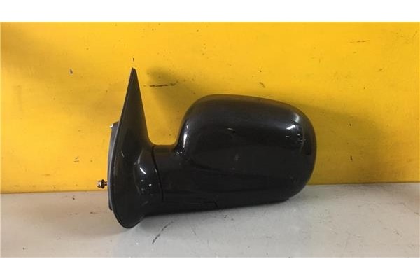 Recambio de retrovisor electrico izquierdo para hyundai santa fe (sm) 2.0 gls crdi referencia OEM IAM E4012147  