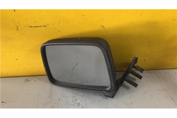 Recambio de retrovisor izquierdo para nissan patrol (k/w 160) 2.8 familiar (w160) referencia OEM IAM E402501  