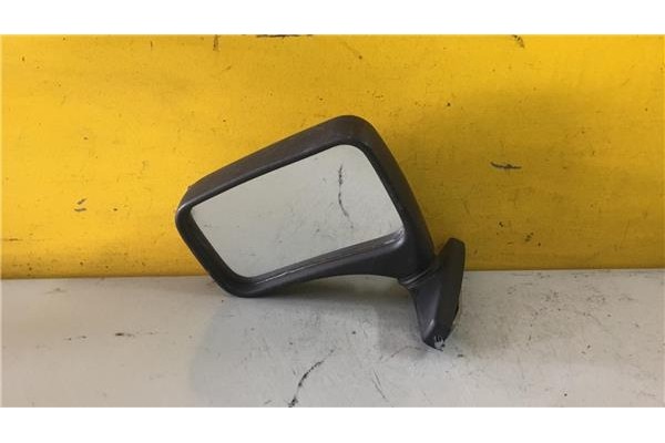 Recambio de retrovisor izquierdo para lada niva (2121/21213/21214/21215/2131) 1.6 5000 referencia OEM IAM   