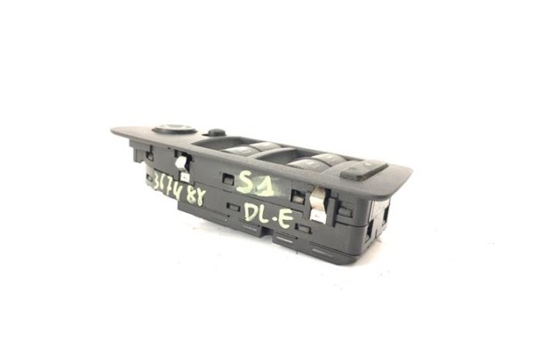 Recambio de mando elevalunas delantero izquierdo para bmw serie 1 berlina (e81/e87) 2.0 118d referencia OEM IAM 913206601 513371