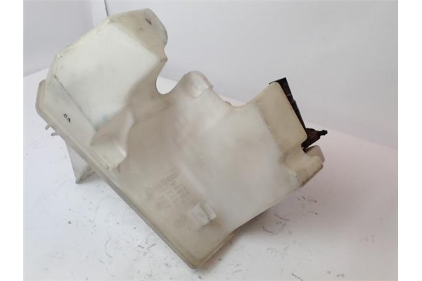 Recambio de deposito limpiaparabrisas para volkswagen multivan v (7hm, 7hn, 7hf, 7ef, 7em, 7en) 2.5 tdi referencia OEM IAM 7H095