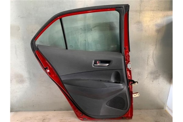 Recambio de puerta trasero izquierda para toyota corolla (e21) híbrido hybrid active referencia OEM IAM 6700402540  