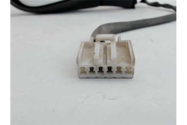 Recambio de retrovisor electrico izquierdo para mazda demio (dw) referencia OEM IAM   