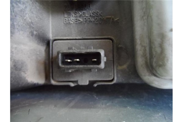 Recambio de faro delantero izquierdo para fiat marea (185) berlina 2.4 td 125 referencia OEM IAM 46524480 TYC 