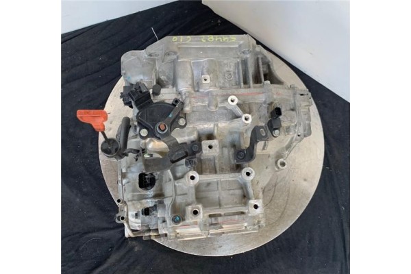 Recambio de caja cambios manual para hyundai i10 (pa) 1.2 classic referencia OEM IAM P122EA3CD3 P122 