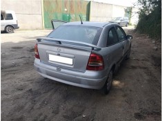 opel astra g berlina del año 2001