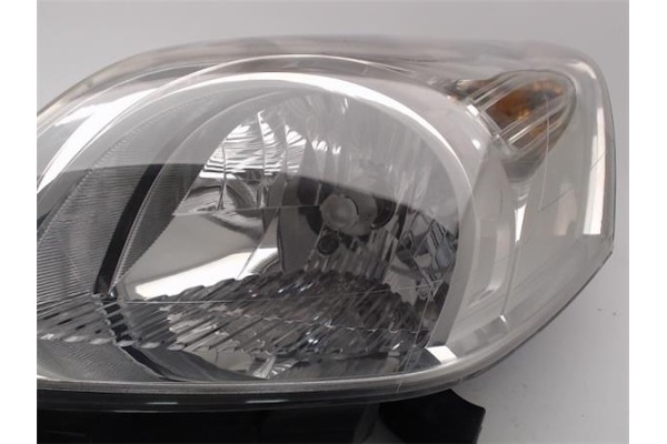 Recambio de faro delantero izquierdo para peugeot bipper 1.4 básico referencia OEM IAM 45570757  