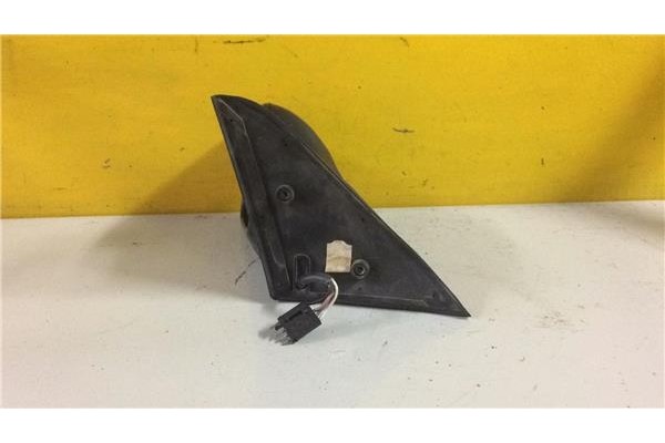 Recambio de retrovisor electrico izquierdo para bmw serie 3 berlina (e30) 1.6 316i referencia OEM IAM E10017111  