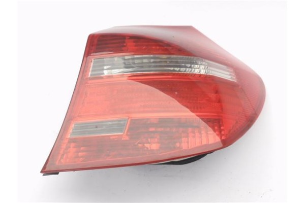 Recambio de piloto trasero derecho para bmw serie 1 berlina (e81/e87) 2.0 118d referencia OEM IAM 63210432622 716495605 