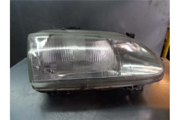 Recambio de faro delantero dcho para renault megane i (ba0/1_) 1.9 d referencia OEM IAM 260101792R VALEO 