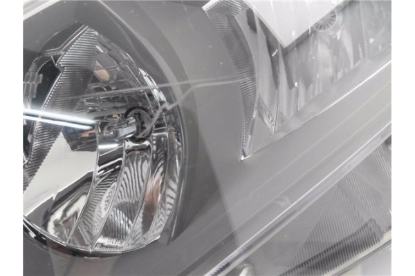 Recambio de piloto trasero derecho para bmw serie 1 berlina (e81/e87) 2.0 118d referencia OEM IAM 63210432622 716495605 