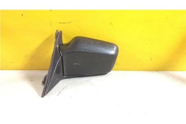 Recambio de retrovisor electrico izquierdo para bmw serie 3 berlina (e30) 1.8 316i referencia OEM IAM E10117111  