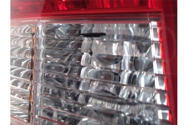 Recambio de piloto trasero izquierdo para bmw serie 1 berlina (e81/e87) referencia OEM IAM 692450113  