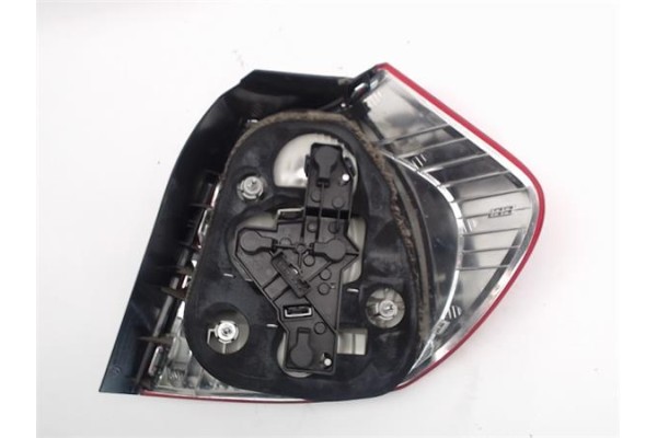Recambio de piloto trasero izquierdo para bmw serie 1 berlina (e81/e87) referencia OEM IAM 692450113  