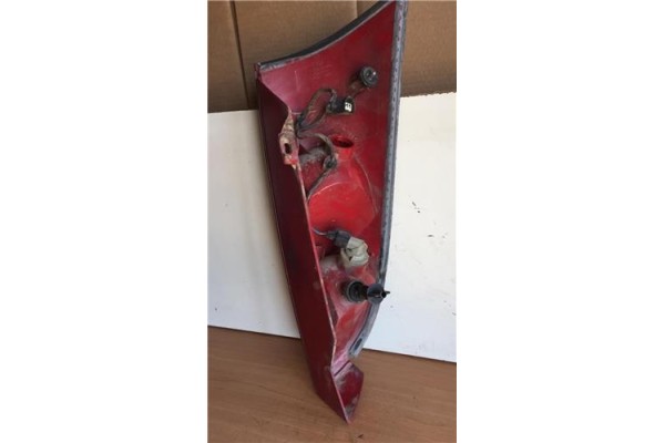 Recambio de piloto trasero izquierdo para ford focus berlina (cak) 1.8 trend referencia OEM IAM 1M5113405 CW170R 