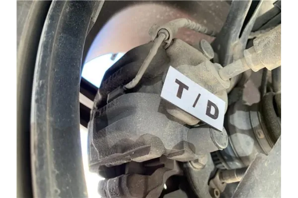 Recambio de pinza freno trasero derecha para bmw serie 1 berlina (e81/e87) 2.0 118d referencia OEM IAM 34216768698 Recambio de pinza freno trasero derecha para bmw serie 1 berlina (e81/e87) 2.0 118d referencia OEM IAM 34216768698