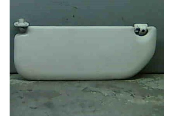 Recambio de parasol derecho para citroen saxo 1.5 d referencia OEM IAM 8143J6  