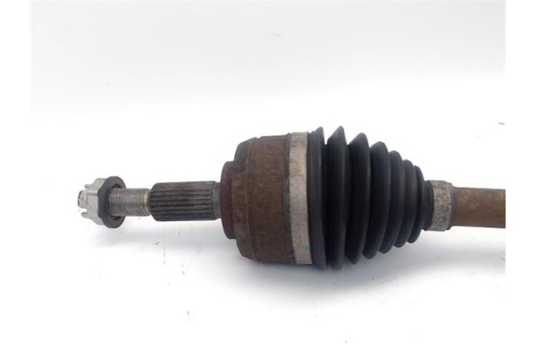 Recambio de palier delantero izquierdo para renault megane iii sport tourer 1.5 dynamique referencia OEM IAM 7711497441  