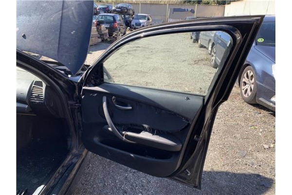 Recambio de puerta delantero derecha para bmw serie 1 berlina (e81/e87) 2.0 118d referencia OEM IAM 41515A2A382  