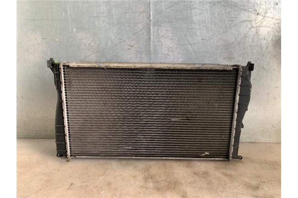 Recambio de radiador para bmw serie 1 berlina (e81/e87) 2.0 118d referencia OEM IAM 17117788903  